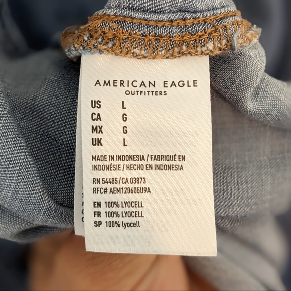 American Eagle Outfitters Oversized Button Down Shirt - Picture 5 of 5